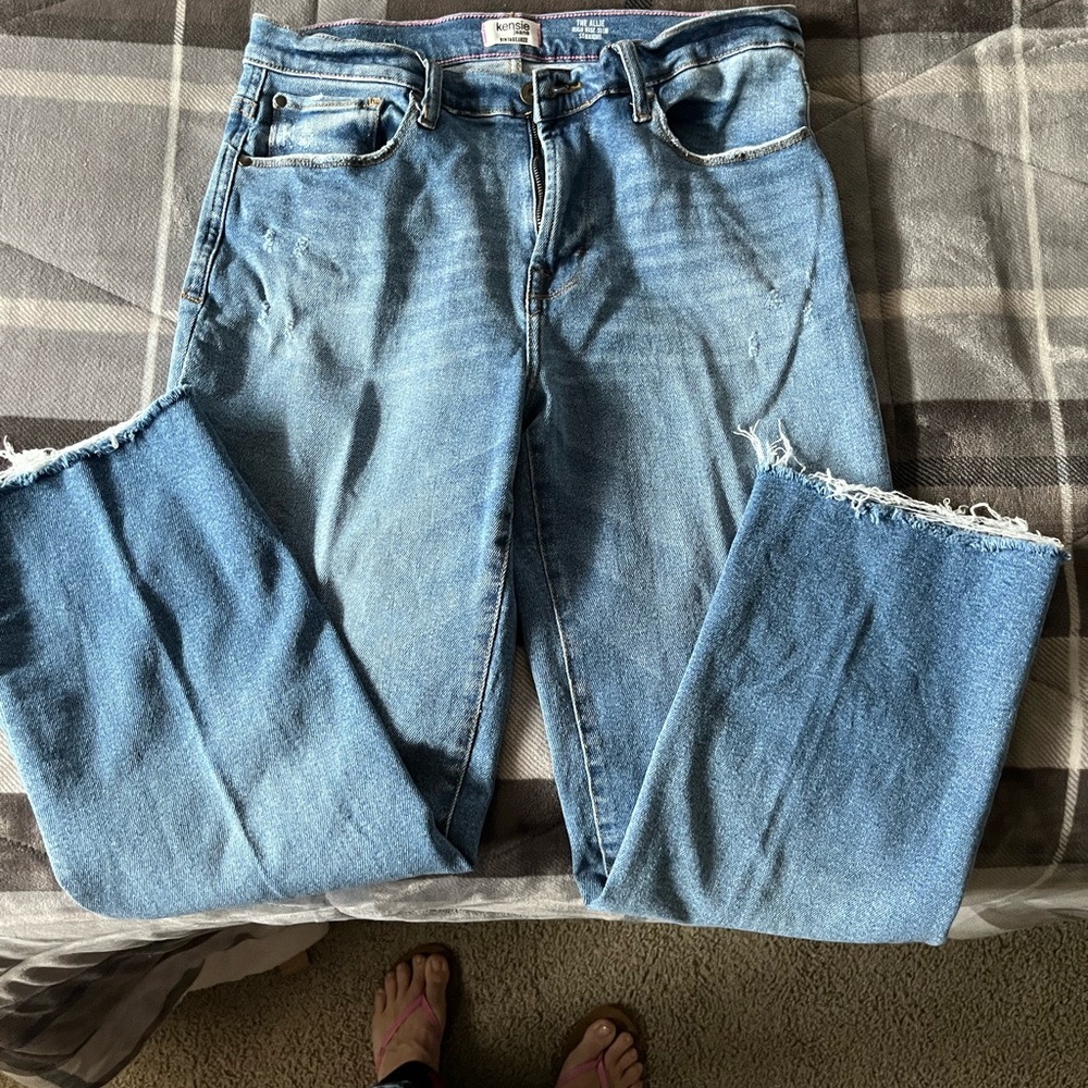 Frayed Hem Blue Jeans